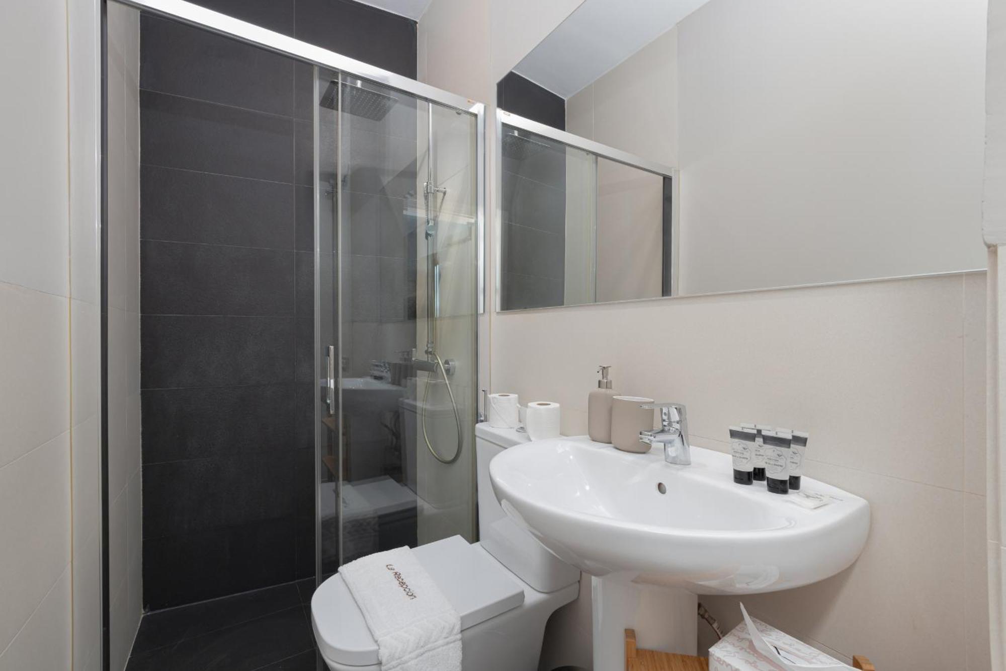 Appartement C30 Deluxe Studio With Terrace Into Cathedral Square à Málaga Extérieur photo