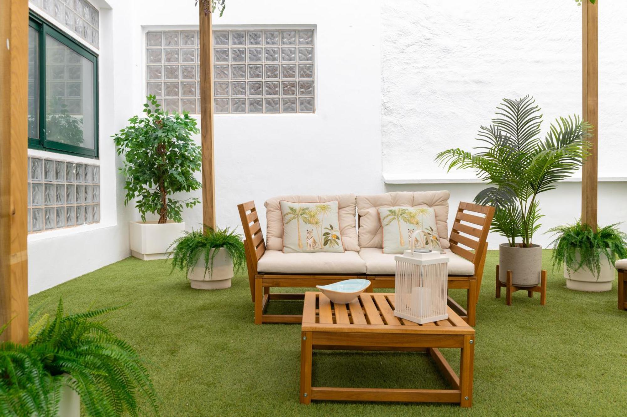 Appartement C30 Deluxe Studio With Terrace Into Cathedral Square à Málaga Extérieur photo